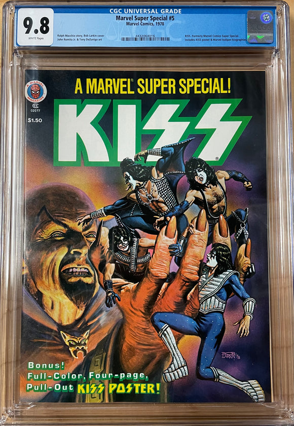 Marvel Super Special #5 CGC 9.8 White Pages Include KISS Poster!