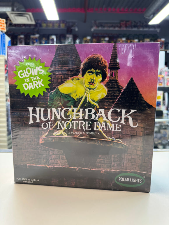 Polar Lights 2010 Hunchback of Notre Dame Model Kit Aurora Re-Issue SEALED