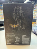 Hot Toys Justice League Wonder Woman Deluxe 1/6th Scale Figure OPENED