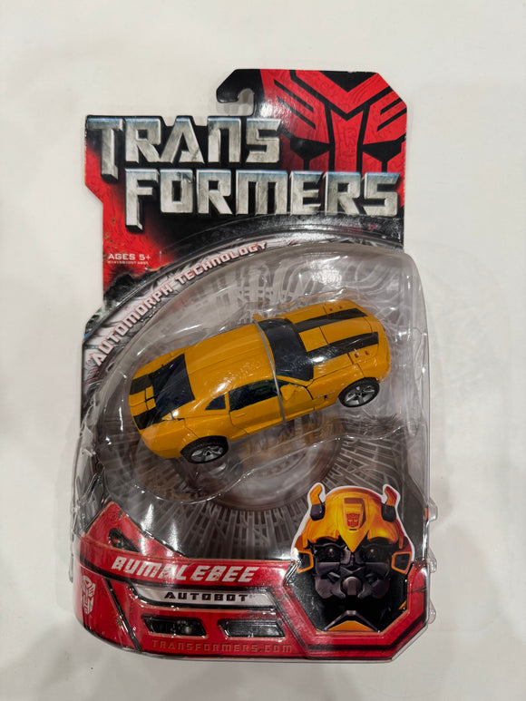 Hasbro Transformers Collector's Club Bumblebee Autobot SEALED NIP