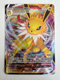 Pokemon TCG Jolteon VMAX 051/203 Evolving Skies Ultra Rare
