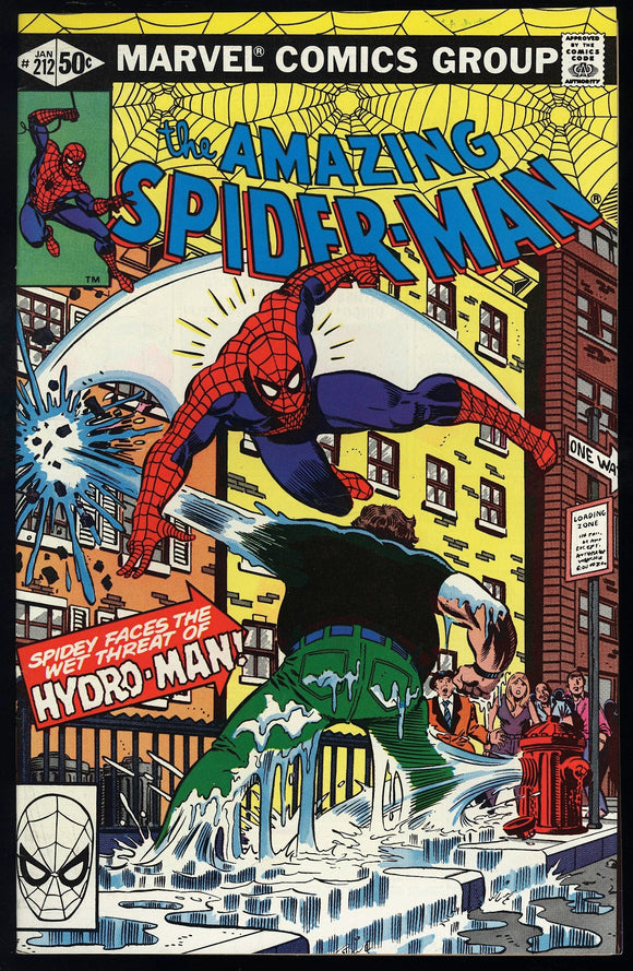 Amazing Spider-Man #212 Marvel 1981 (NM-) 1st App of Hydro-Man!